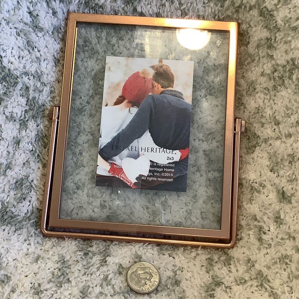Drexel Heritage Copper-Tone Glass Picture Frame NWT 2x3” - Picture 10 of 12